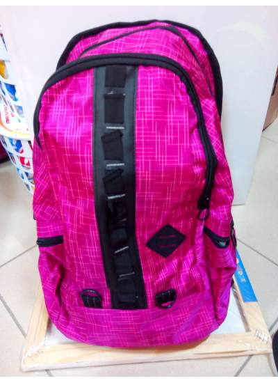 VEST PEMBE RENK OKUL ÇANTASI VEST PEMBE RENK OKUL ÇANTASI